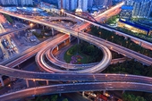上海城市高架道路图片素材