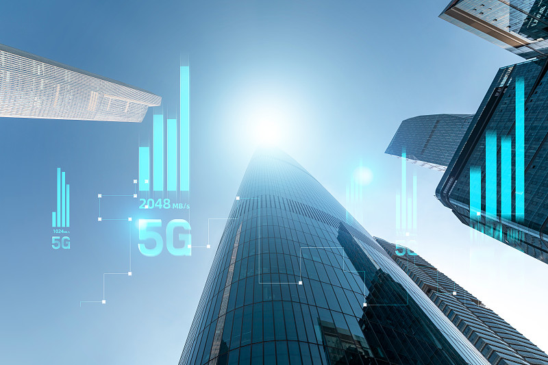 5G網絡信號科技快速發展廣州CBD摩天大樓市建筑經濟中心圖片素材