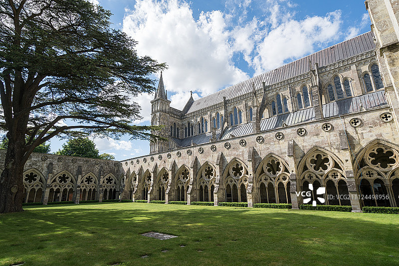 Salisbury Cathedral, UK图片素材