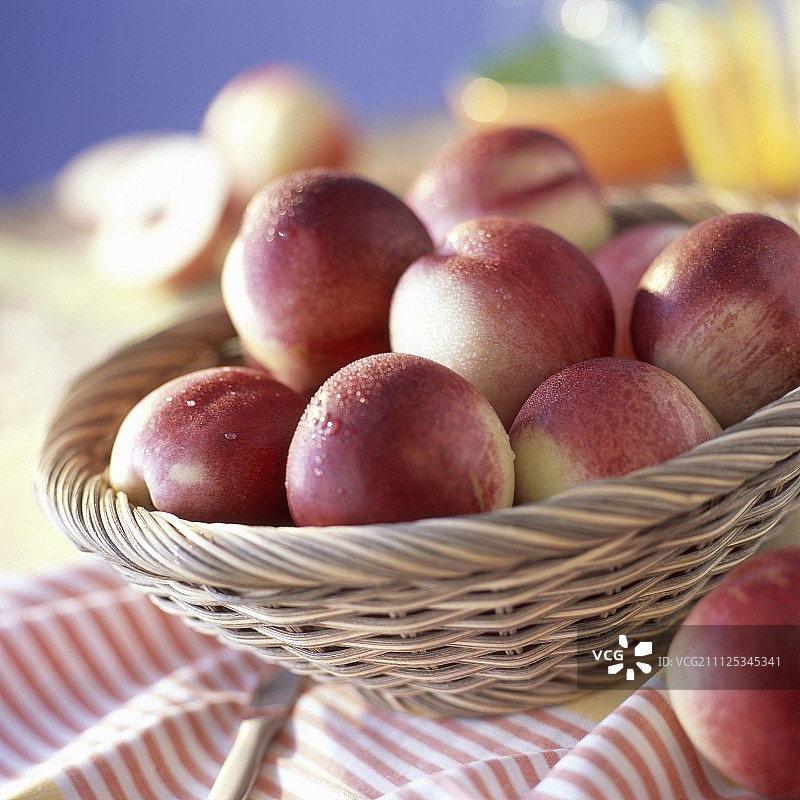 白油桃和油桃图片素材
