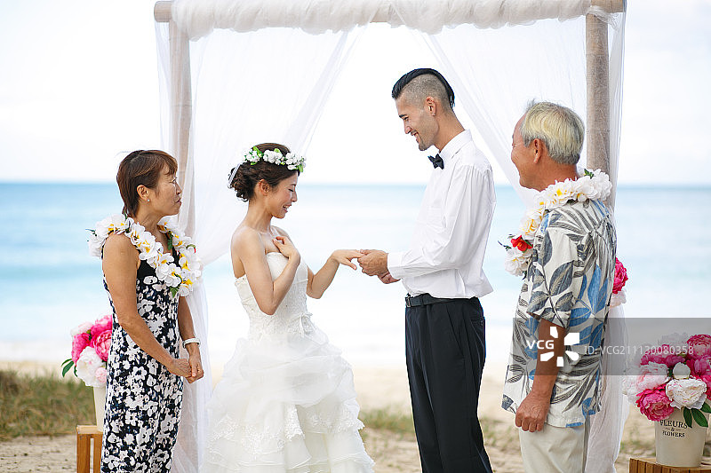 肖像 婚礼 海滩图片素材