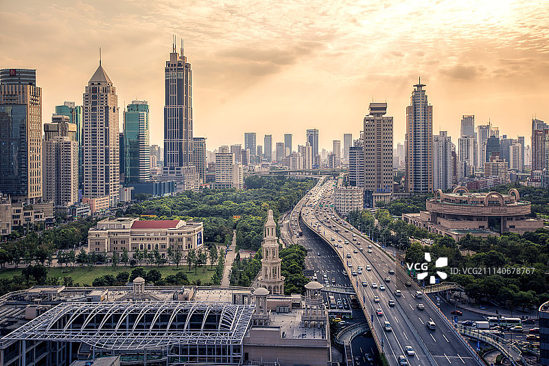 上海延安高架路风光图片素材