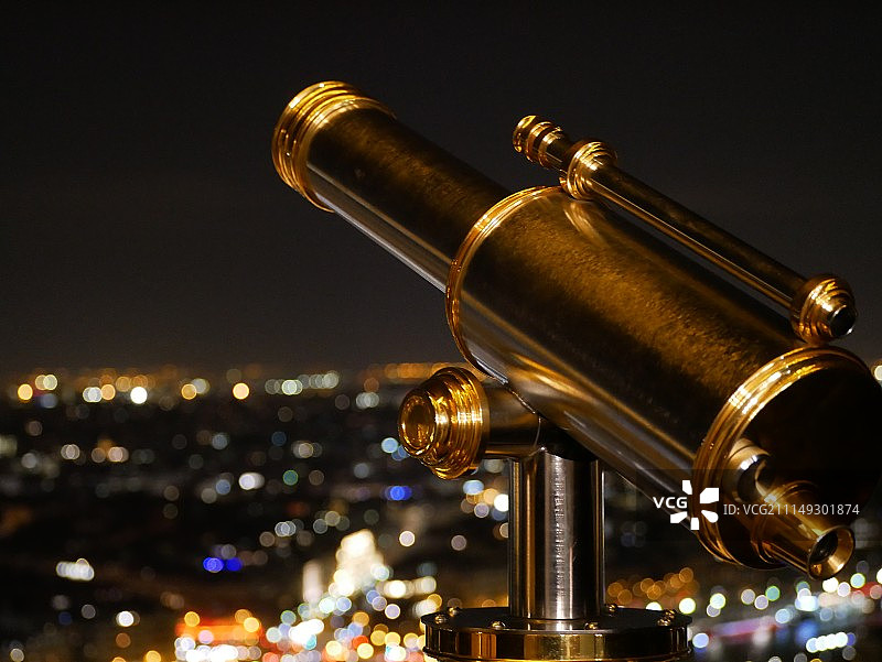 埃菲尔铁塔望远镜图片素材
