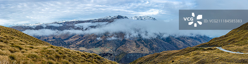 新西兰秋季雪山图片素材