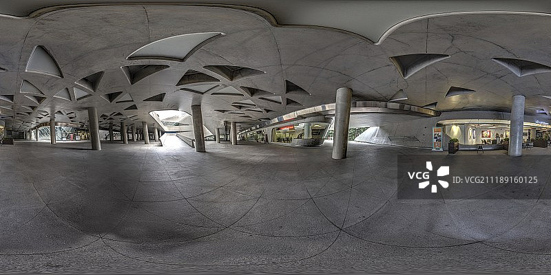 360掳 HDRI showing a concrete modern architecture underpass in China图片素材