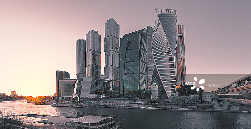 日落莫斯科CBD图片素材