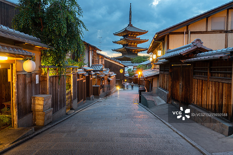 京都八坂塔夜景图片素材