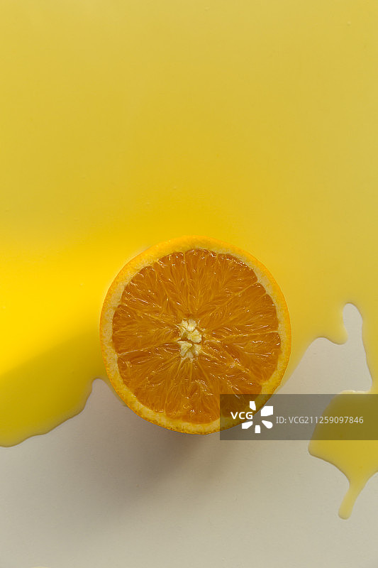 橙子和橙汁水果静物图片素材