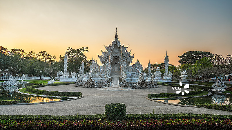 泰国清莱白庙风光图片素材
