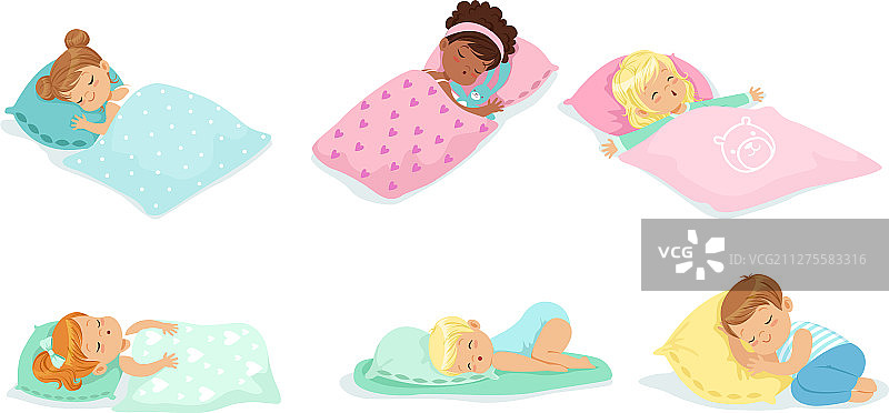 小孩子盖着毯子睡觉图片素材