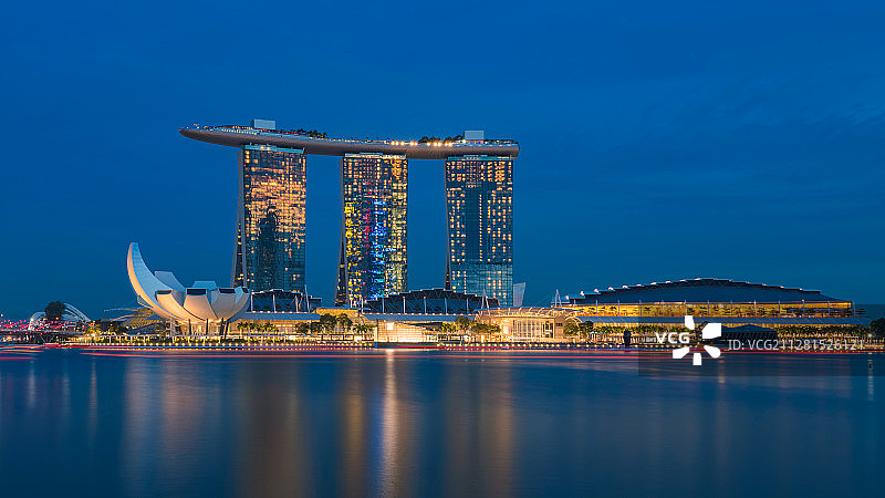 新加坡金沙大酒店夜景图片素材