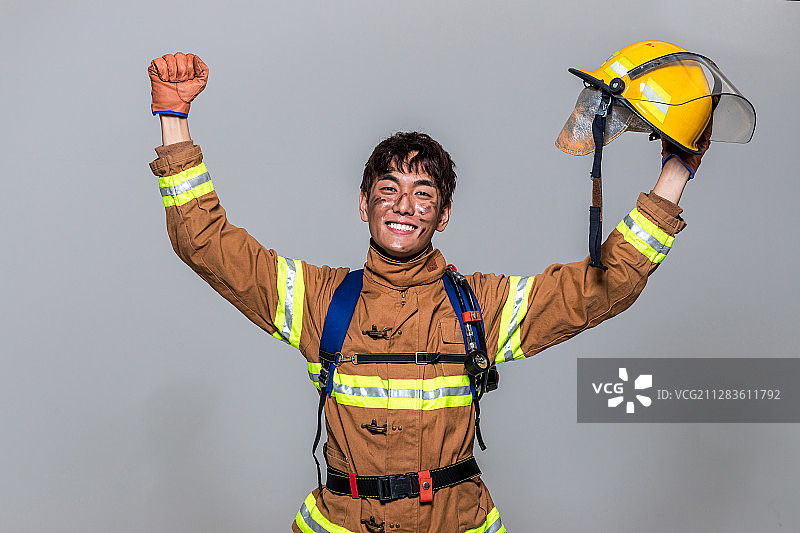 亚洲男女消防员肖像525图片素材