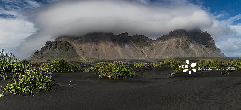 风景和山脉的全景天空，Hfn，冰岛图片素材