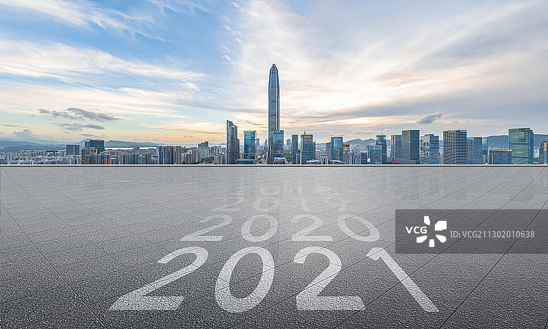 深圳福田CBD无人的广场砖地和2021新年概念图片素材