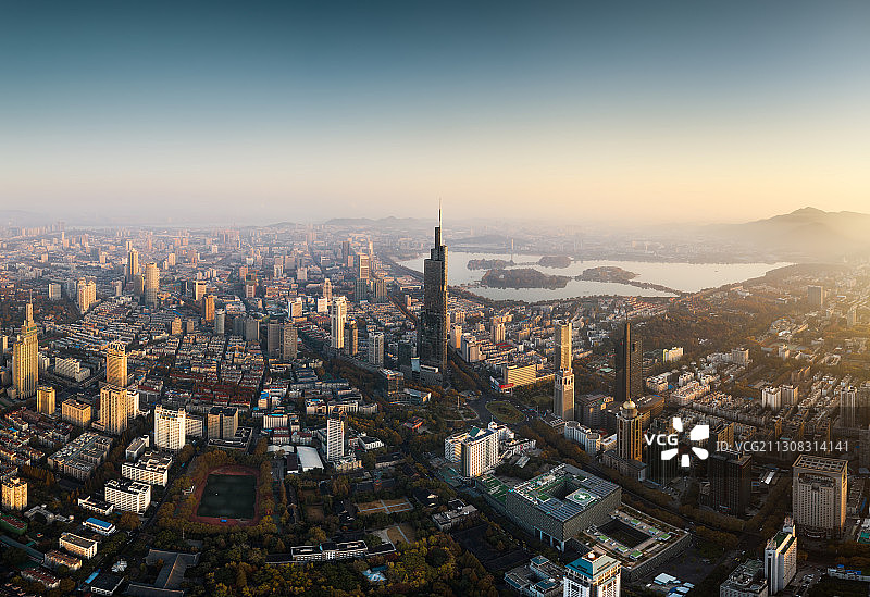 航拍南京全景城市天际线图片素材