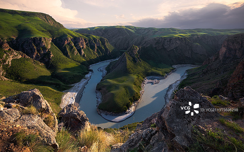 新疆伊犁阔克苏大峡谷鳄鱼湾图片素材