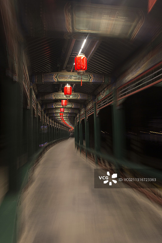 北京颐和园长廊夜景图片素材