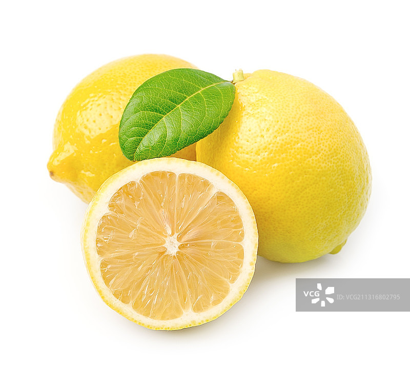 白色背景下的柠檬特写图片素材