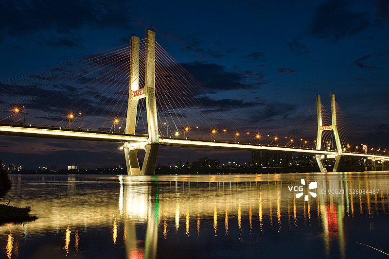 三桥夜色图片素材