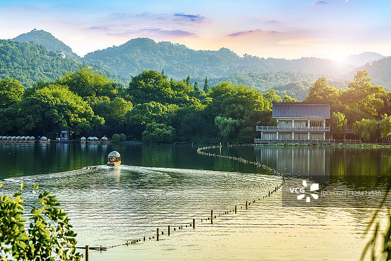 杭州西湖中式园林风光图片素材