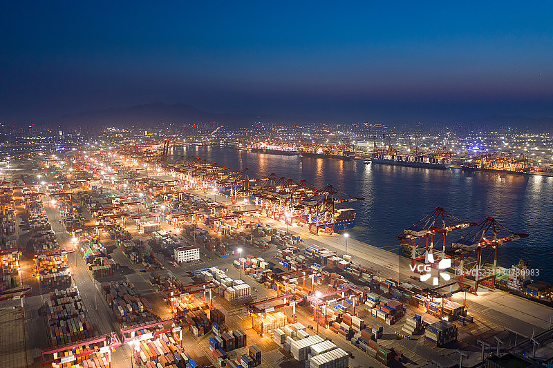商务码头，海港夜景图片素材