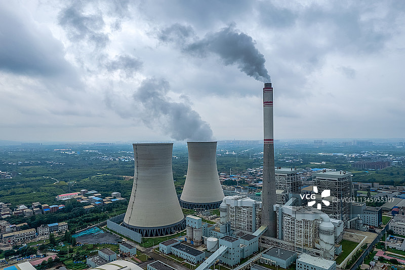 中国河南郑州豫能热电厂冷却塔航拍图图片素材