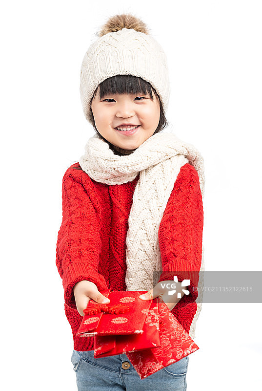 开心拿红包的亚洲小女孩图片素材