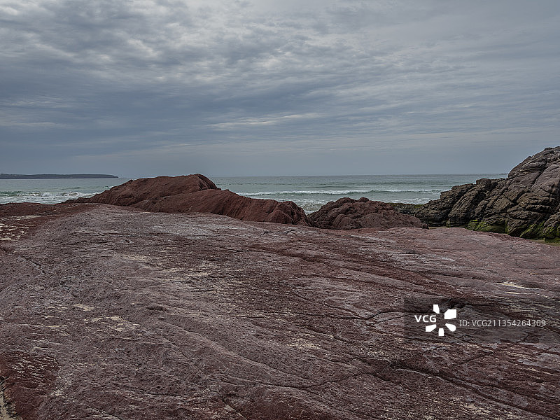 沿海岩石平台图片素材