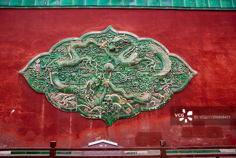 河北省正定隆兴寺的古老影壁龙图案图片素材