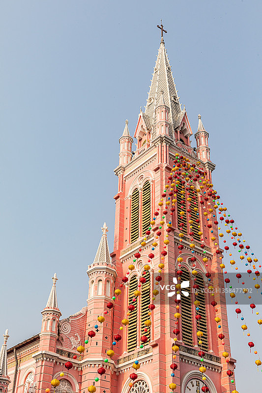 越南胡志明市粉红教堂图片素材