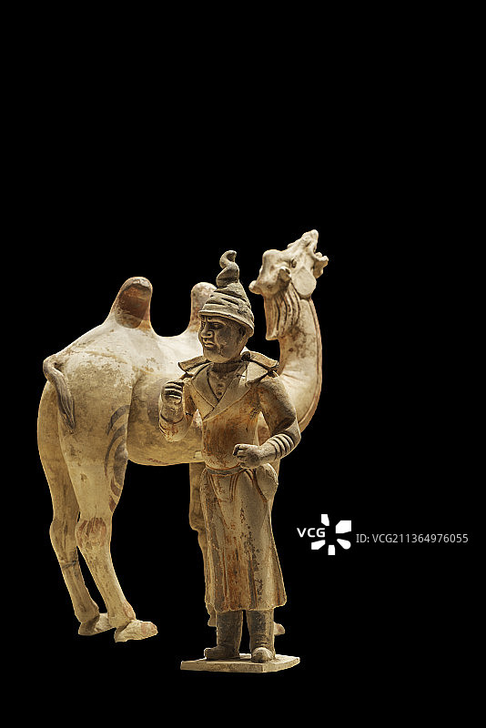 中国唐朝文物，绘彩人物俑，绘彩骆驼俑图片素材