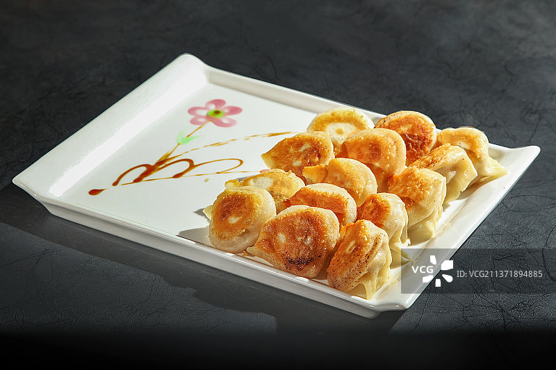 中餐美食-水晶煎饺图片素材