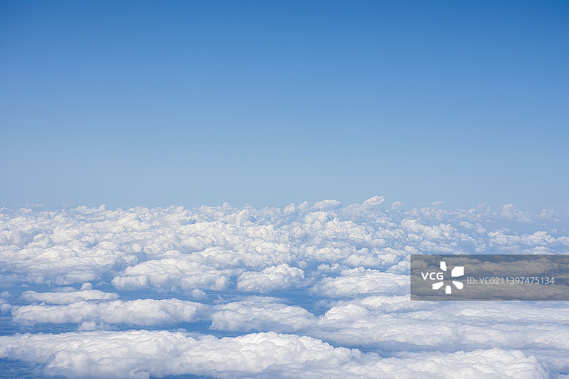 云海云层之上云端天空蓝天白云高空航拍背景素材图片素材