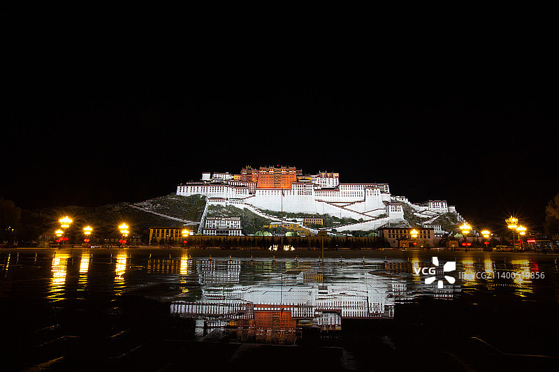 拉萨市的一些藏族风格建筑图片素材