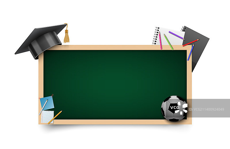 空白的绿色黑板背景与毕业生图片素材