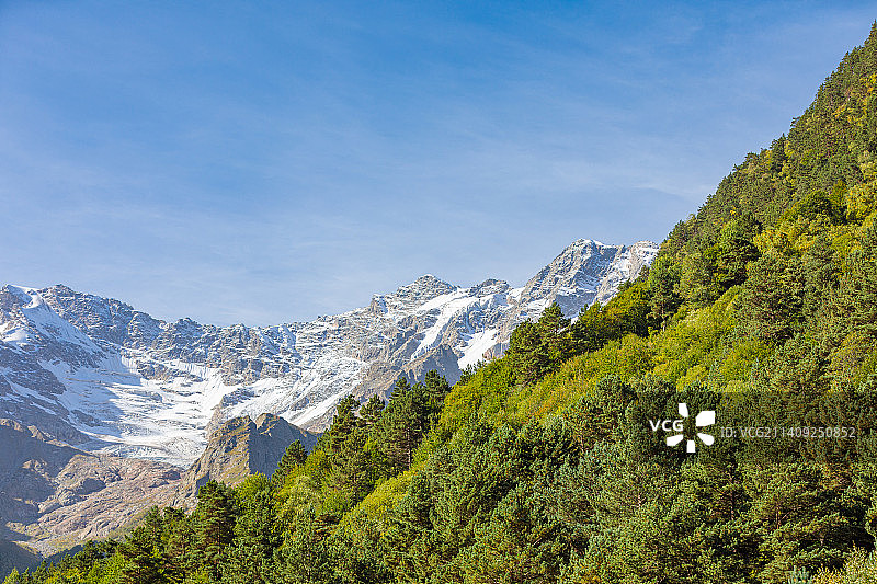 北高加索，奥塞梯的高山，山上的冰川图片素材