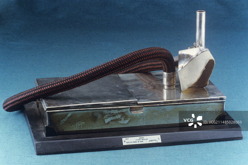 雪醚吸入器复制品(1847年)图片素材