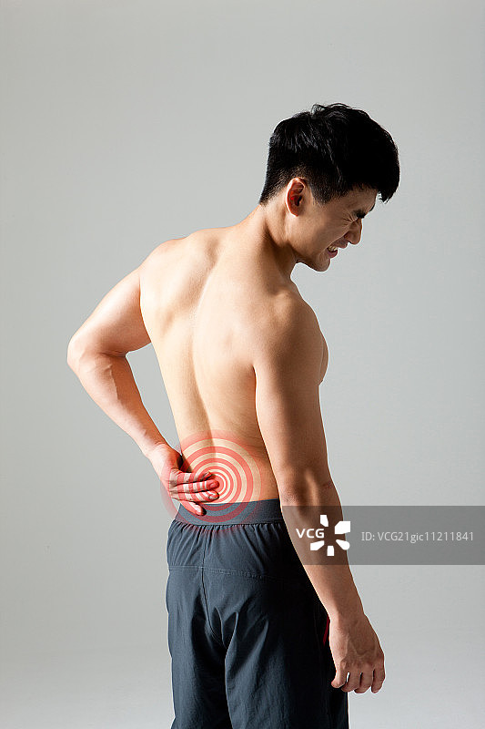 男人背后的腰痛图片素材