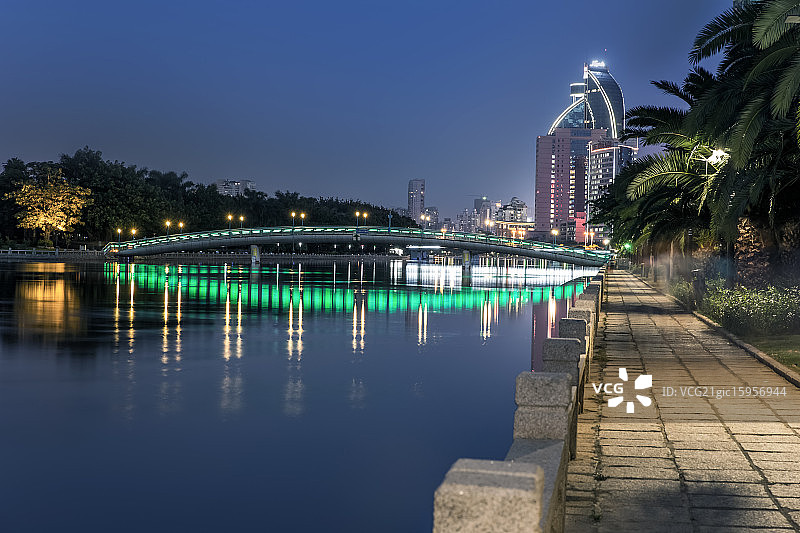 厦门筼筜湖政府圈夜景图片素材
