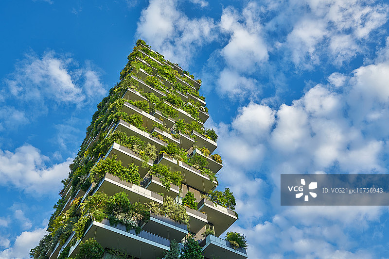 米兰垂直森林环保建筑图片素材