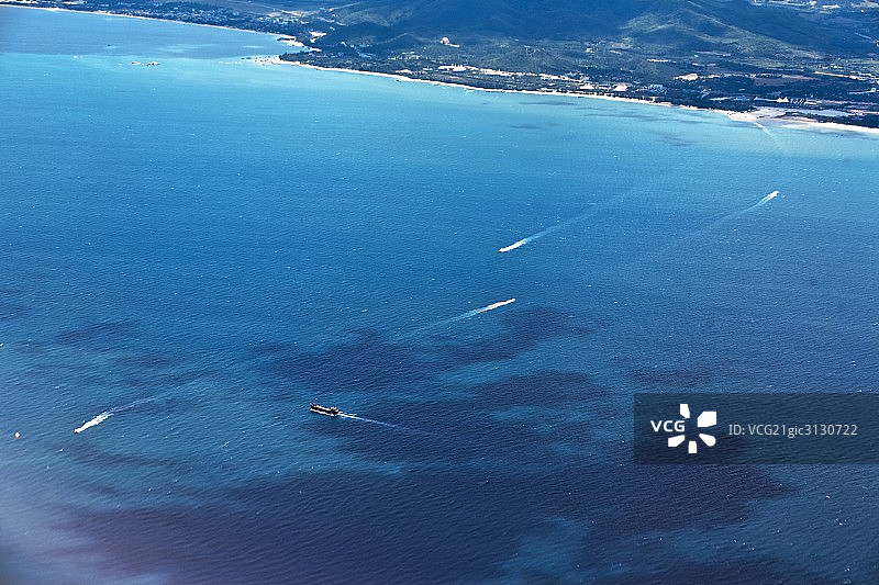 飞机航拍海南三亚大东海图片素材
