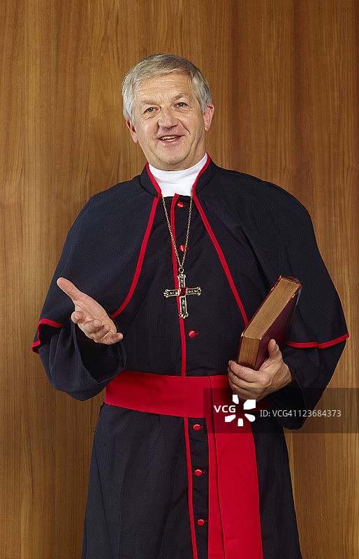 欢迎罗马天主教神父图片素材
