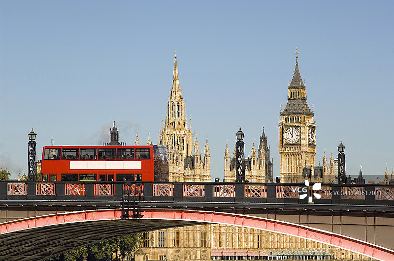 伦敦公共汽车和大本钟图片素材