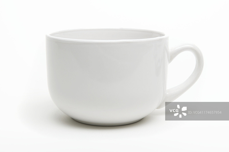 咖啡杯与阴影白色背景图片素材