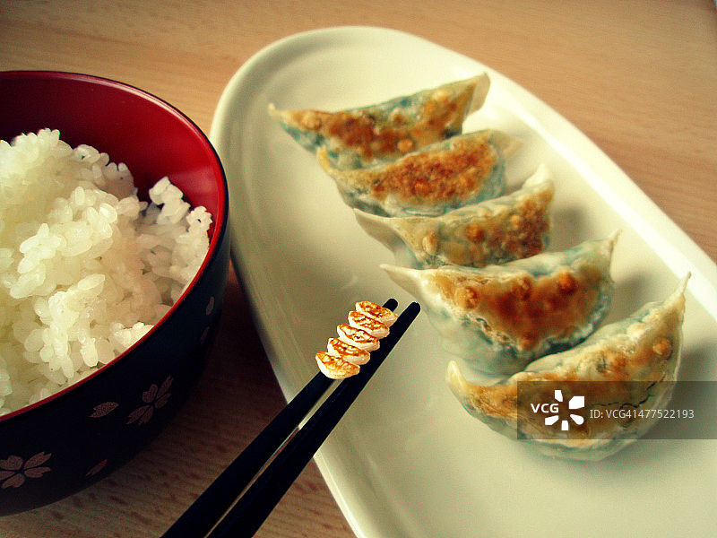 日本水饺和它的缩影图片素材