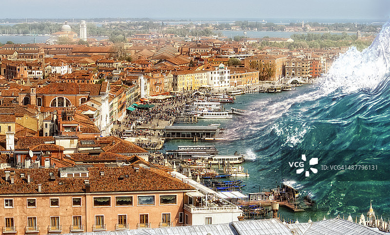海啸在威尼斯图片素材