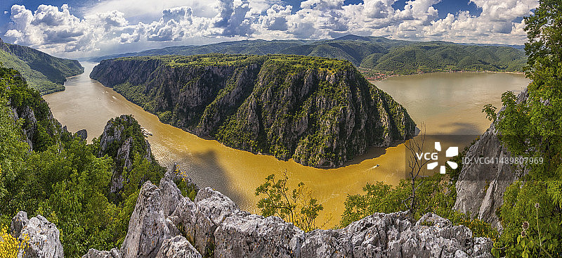 多瑙河峡谷图片素材