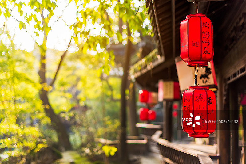 中国灯笼-木桥图片素材