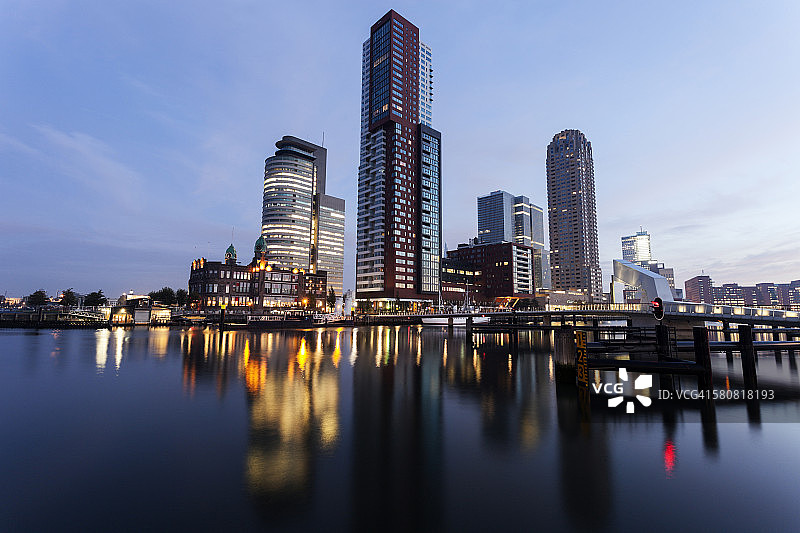荷兰，南荷兰，鹿特丹，城市天际线图片素材