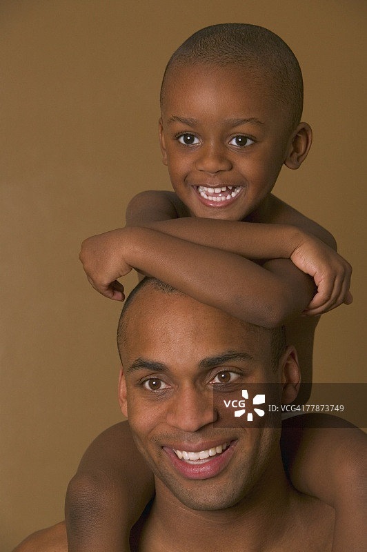 父亲和儿子图片素材
